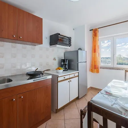 Διαμέρισμα Cozy In Fažana